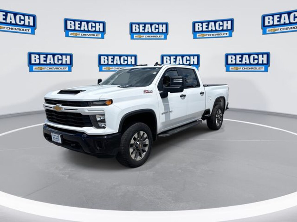 Used 2024 Chevrolet Silverado 2500 HD Custom Truck Crew Cab
