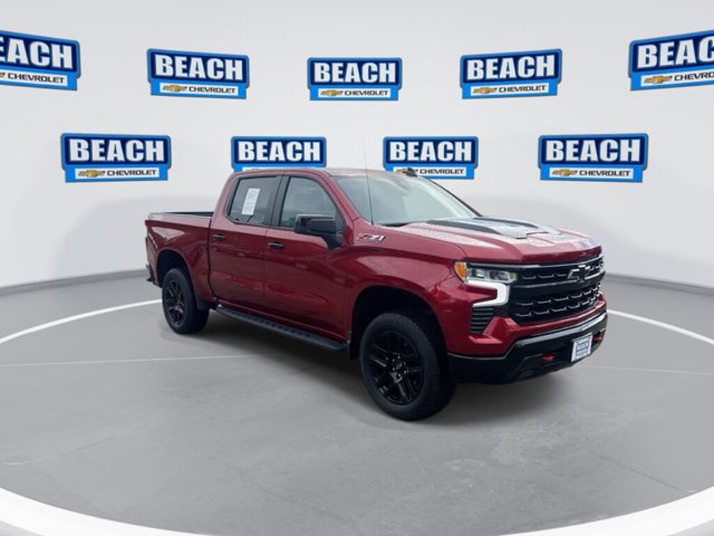 Used 2025 Chevrolet Silverado 1500 LT Trail Boss Truck Crew Cab