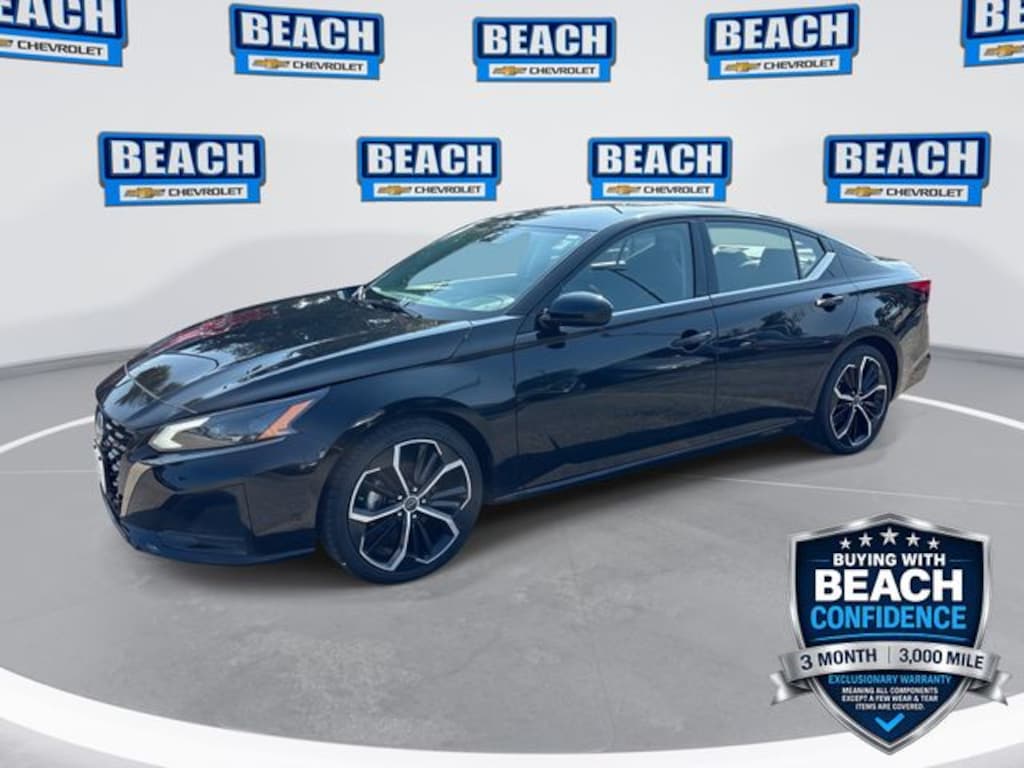 Used 2024 Nissan Altima 2.5 SR Sedan