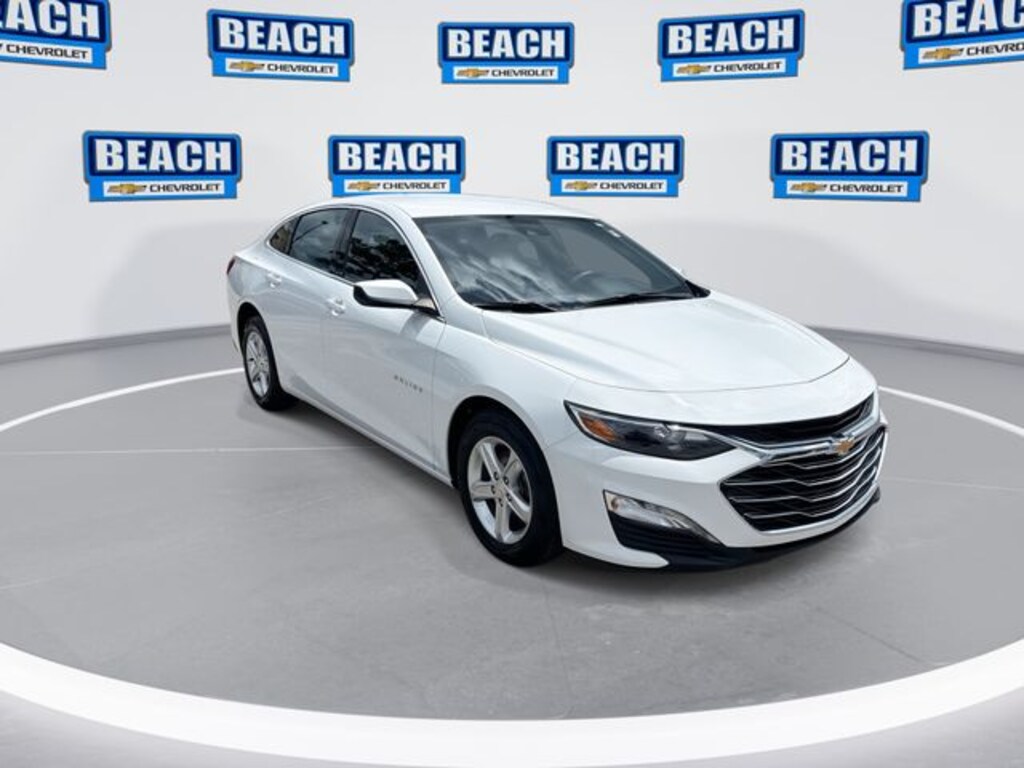 Used 2024 Chevrolet Malibu 1LT Sedan