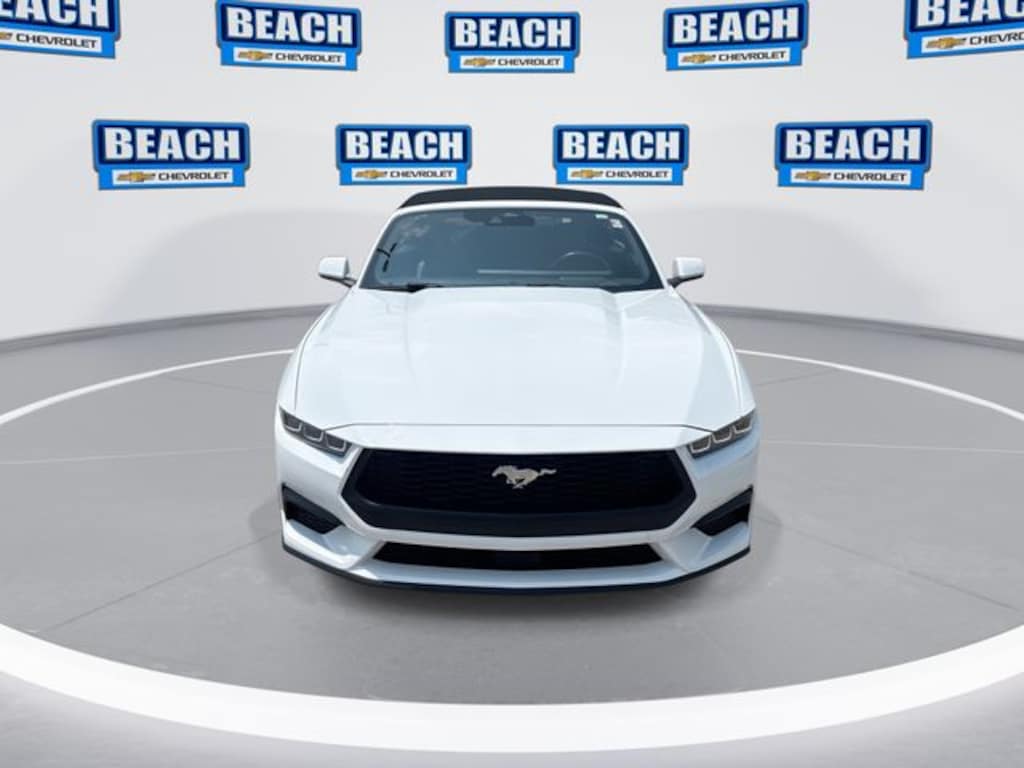 Used 2025 Ford Mustang Convertible