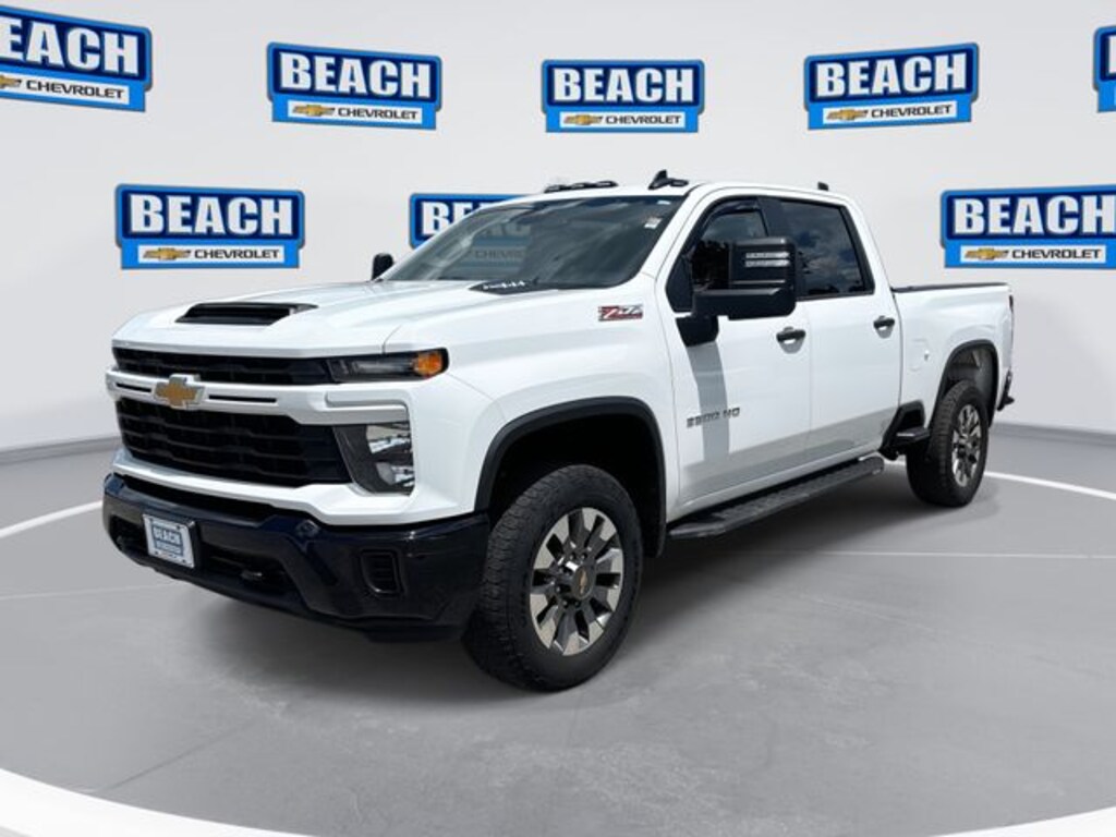 Used 2024 Chevrolet Silverado 2500 HD Custom Truck Crew Cab