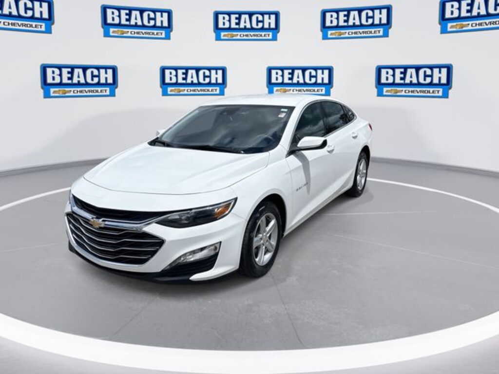 Used 2024 Chevrolet Malibu 1LT Sedan