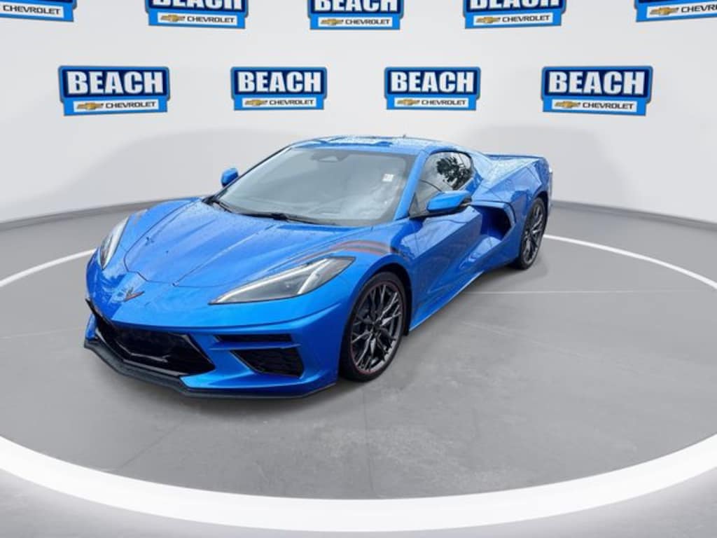 Used 2024 Chevrolet Corvette Stingray w/2LT Coupe