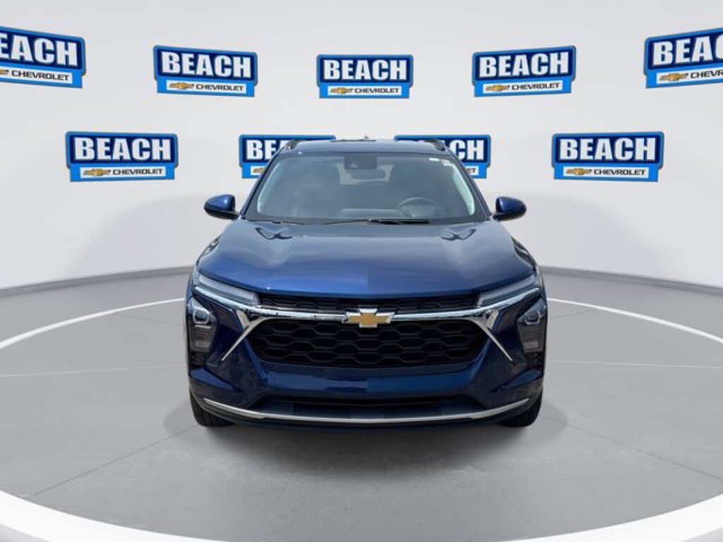 Used 2024 Chevrolet Trax LT SUV