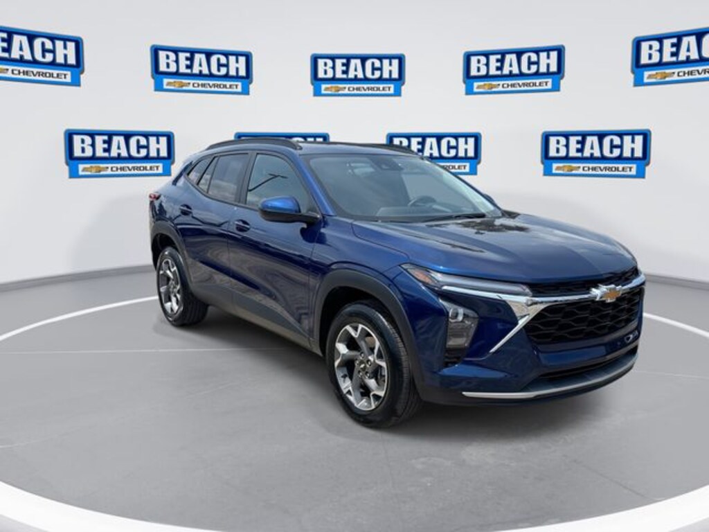 Used 2024 Chevrolet Trax LT SUV