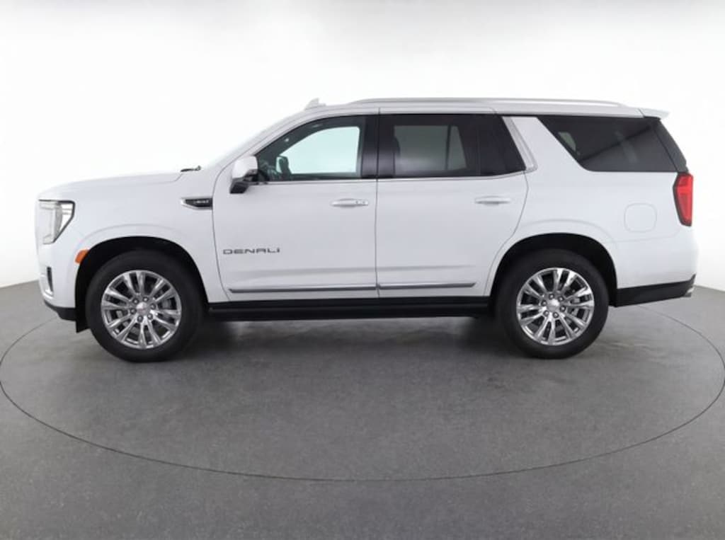 Used 2025 GMC Yukon XL Denali SUV