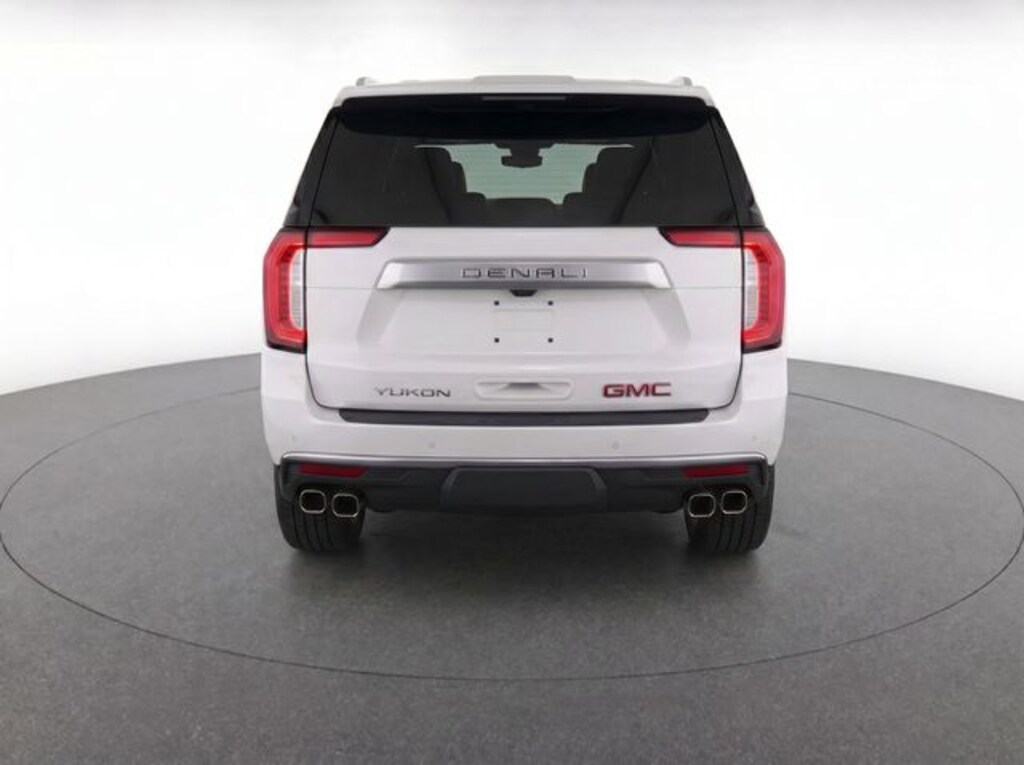 Used 2025 GMC Yukon XL Denali SUV
