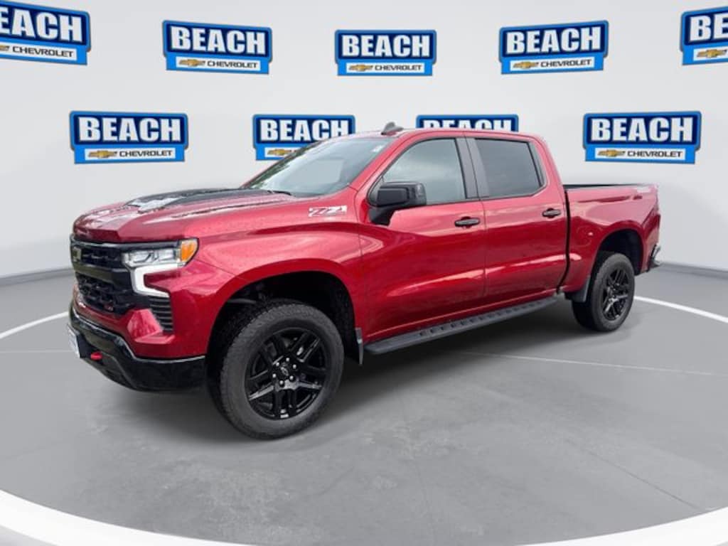 Used 2025 Chevrolet Silverado 1500 LT Trail Boss Truck Crew Cab