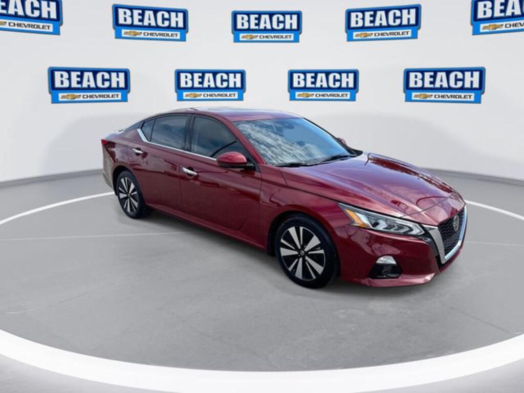 Used 2021 Nissan Altima 2.5 SL Sedan