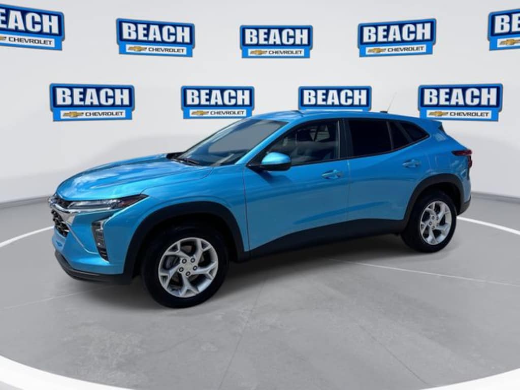 Used 2026 Chevrolet Trax LS SUV
