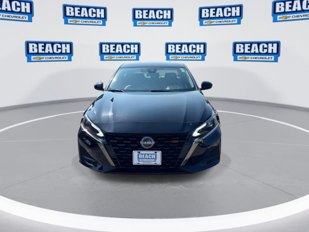Used 2024 Nissan Altima 2.5 SR Sedan
