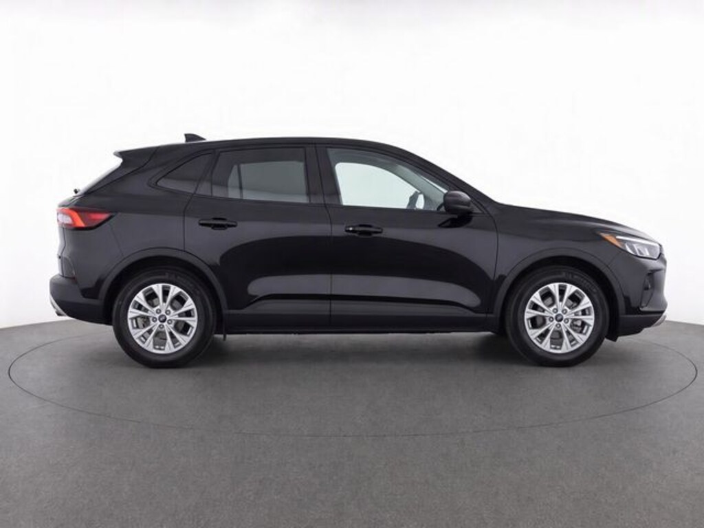 Used 2025 Ford Escape Active SUV
