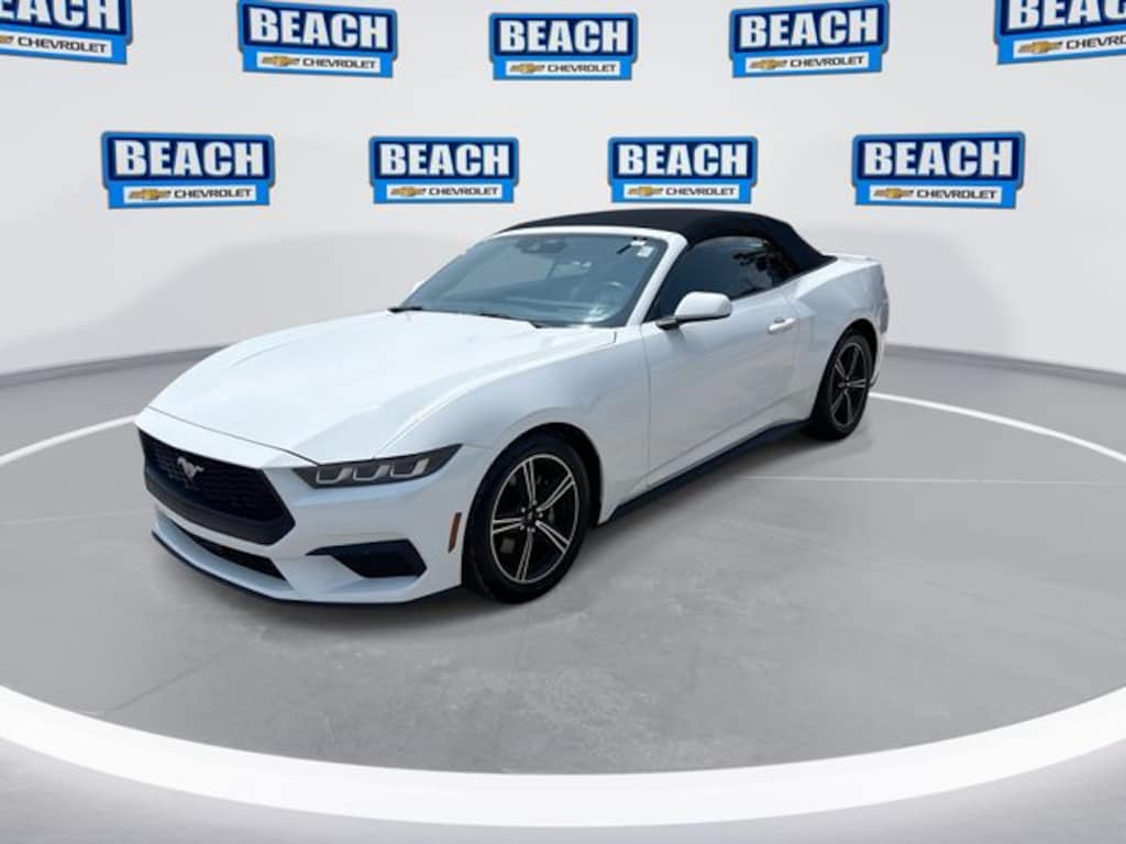 Used 2025 Ford Mustang Convertible