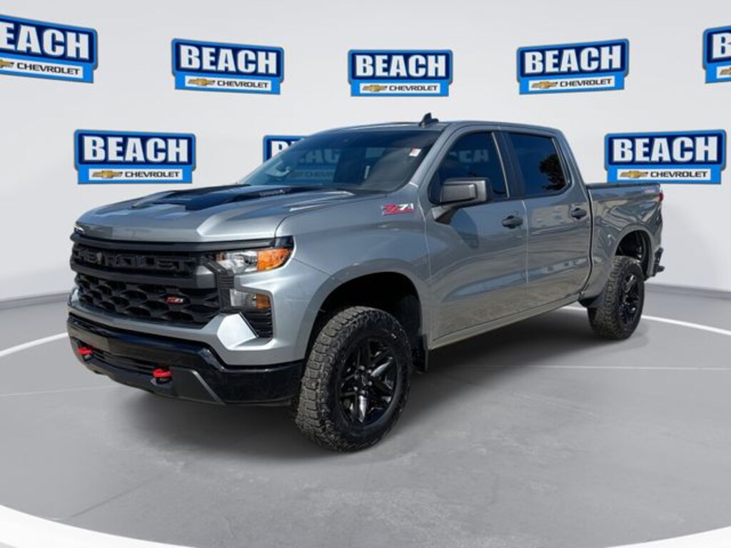 Used 2025 Chevrolet Silverado 1500 Custom Trail Boss Truck Crew Cab