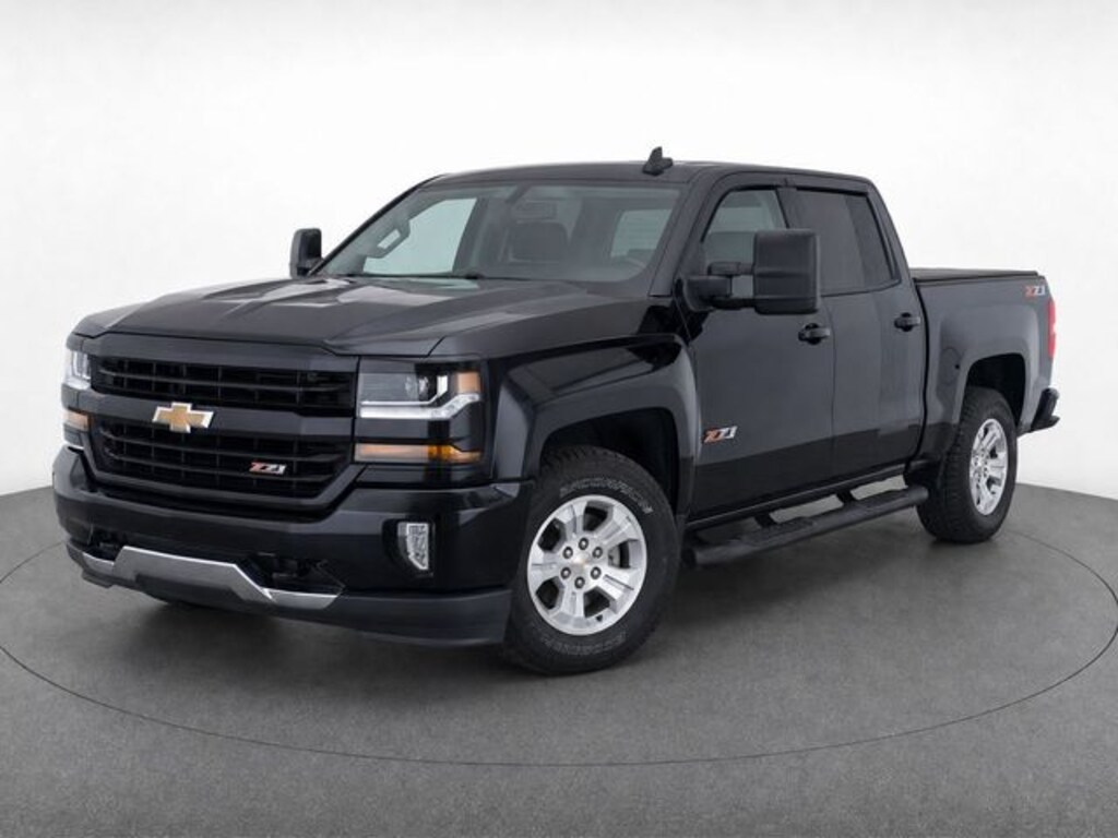 Used 2018 Chevrolet Silverado 1500 LT Truck Crew Cab