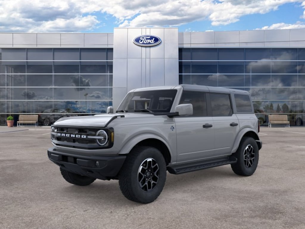 New 2026 Ford Bronco Outer Banks SUV