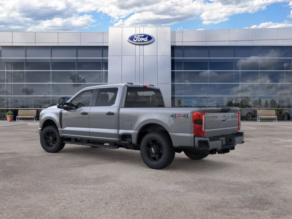 New 2026 Ford F-350 Truck Crew Cab