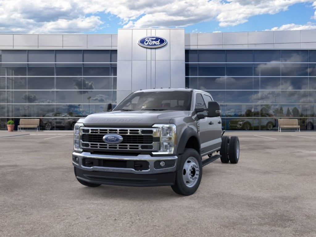 New 2026 Ford F-450 Chassis Truck Crew Cab