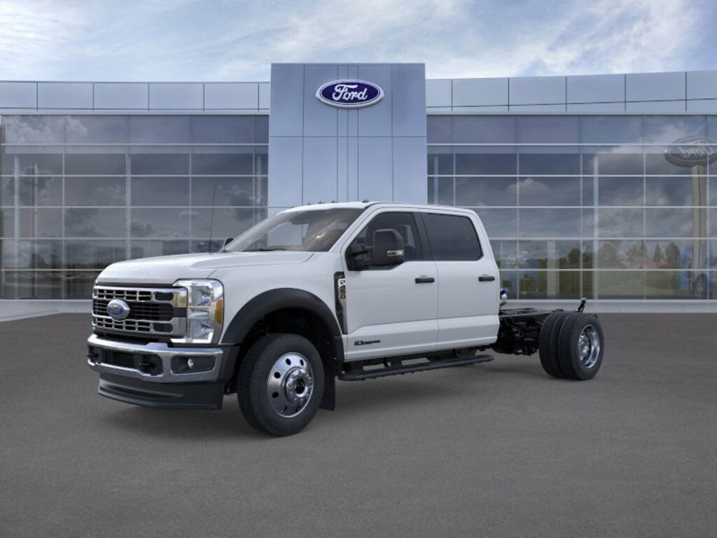New 2026 Ford F-450 Chassis Truck Crew Cab
