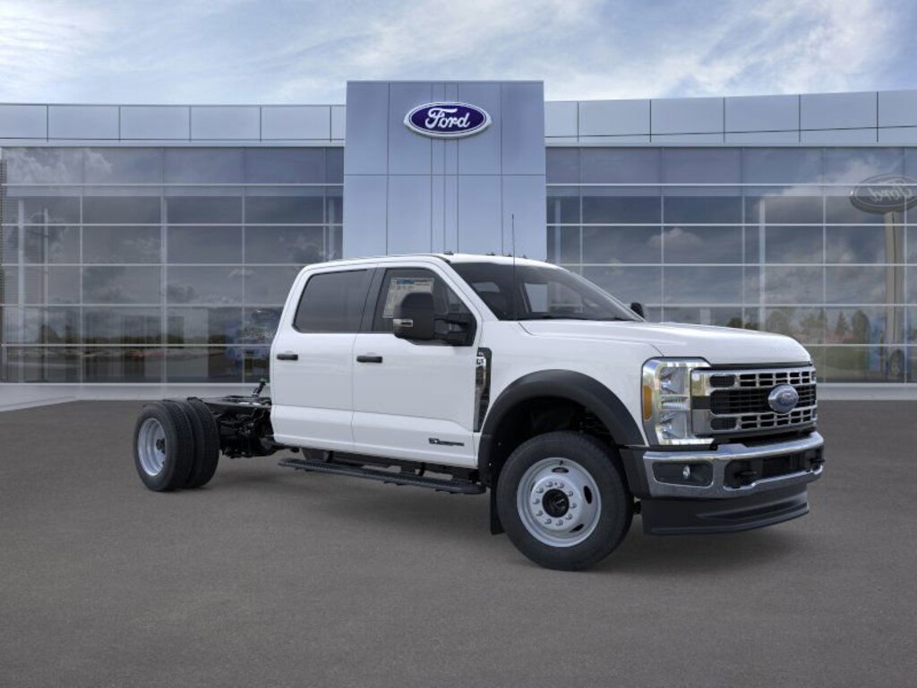 New 2026 Ford F-450 Chassis Truck Crew Cab
