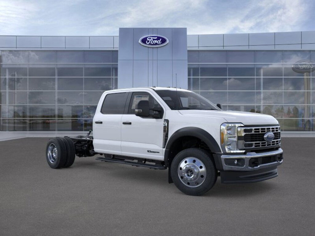 New 2026 Ford F-450 Chassis Truck Crew Cab