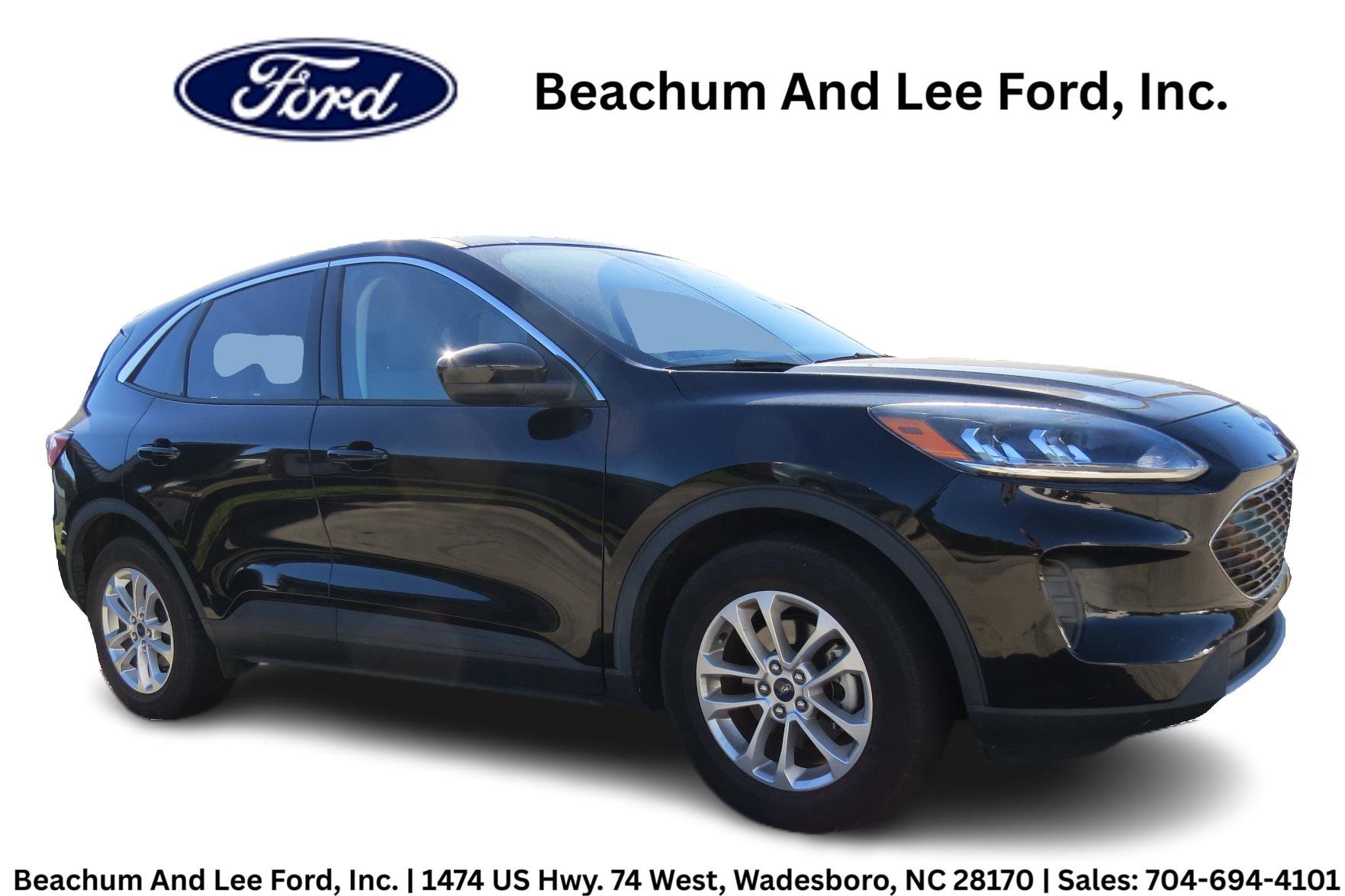 2021 Ford Escape SE's photo