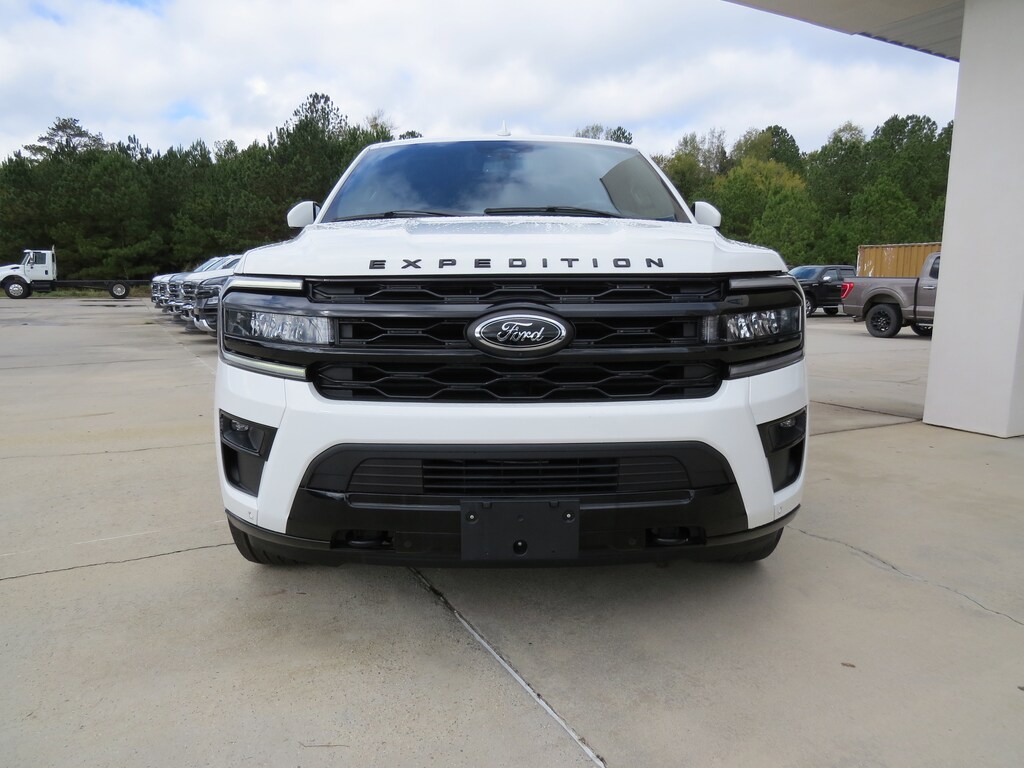 Used 2022 Ford Expedition Limited SUV
