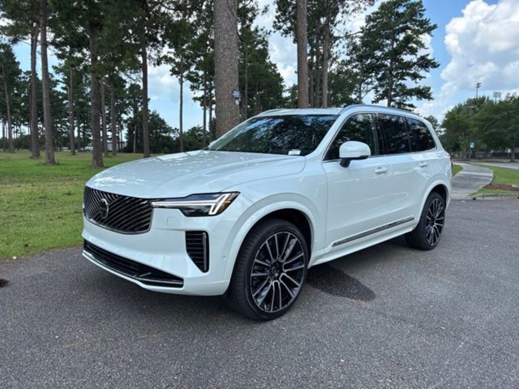 New 2026 Volvo XC90 B6 Plus 7-Seater SUV