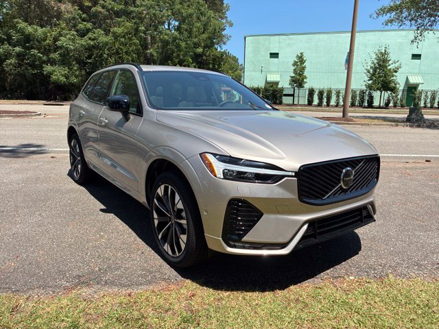 New 2026 Volvo XC60 B5 Plus SUV