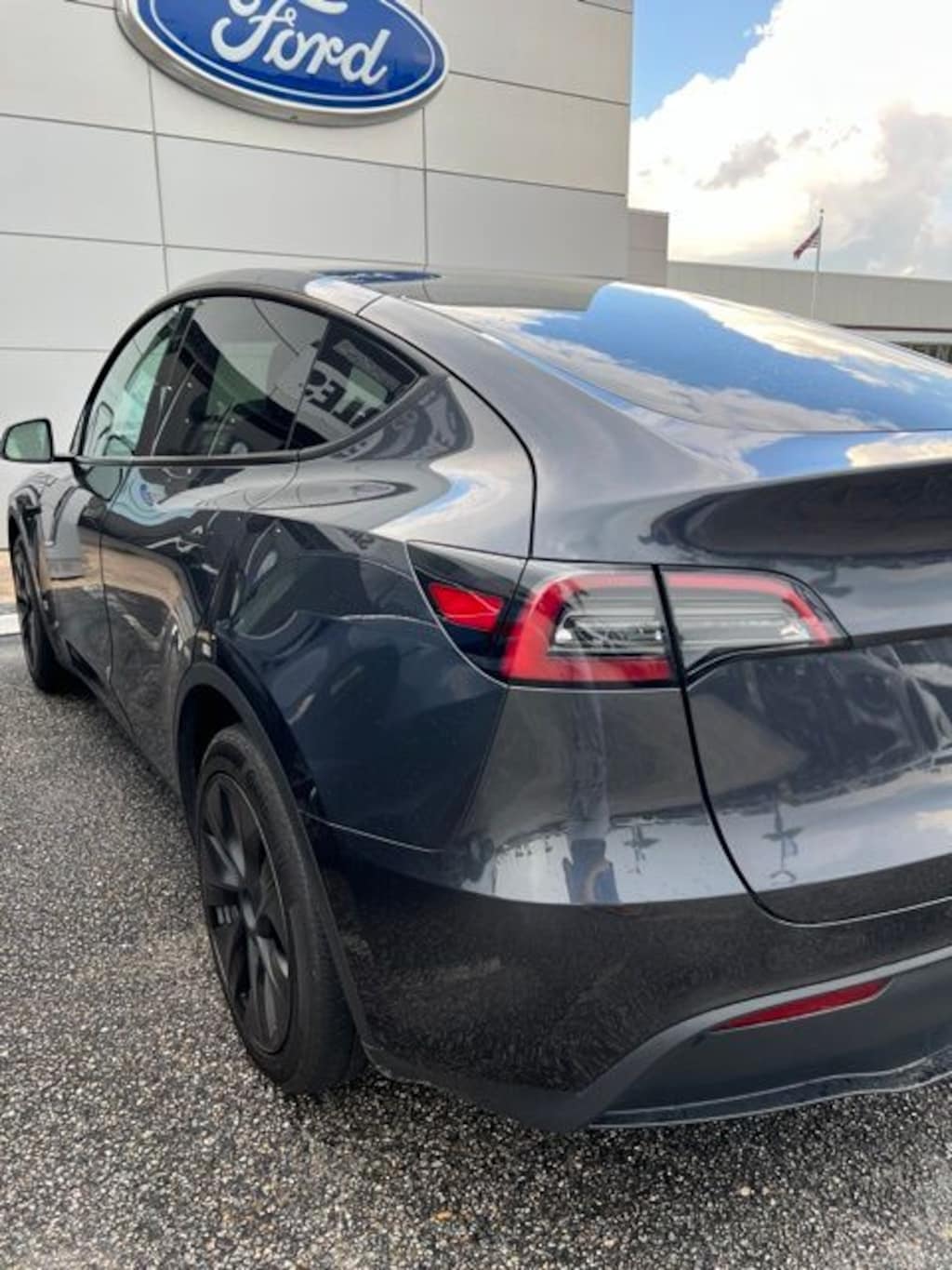 Used 2025 Tesla Model Y Long Range SUV