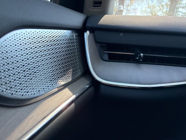 2025 Volvo EX90 Ultra - Photo 26