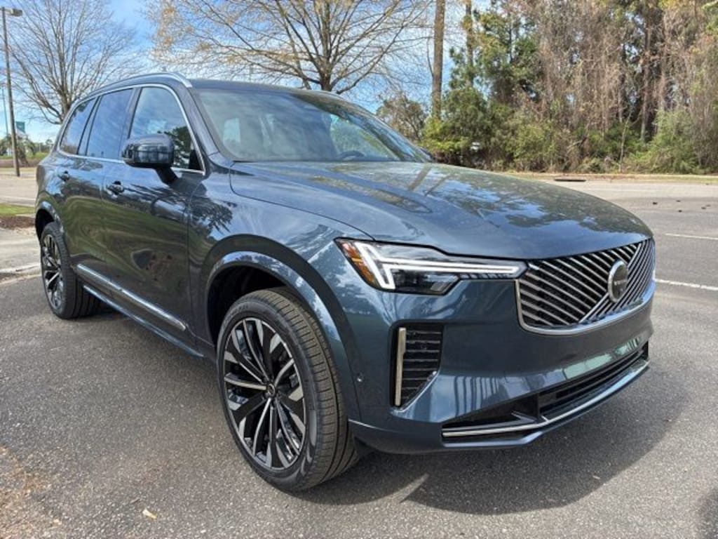 New 2026 Volvo XC90 B6 Plus 7-Seater SUV