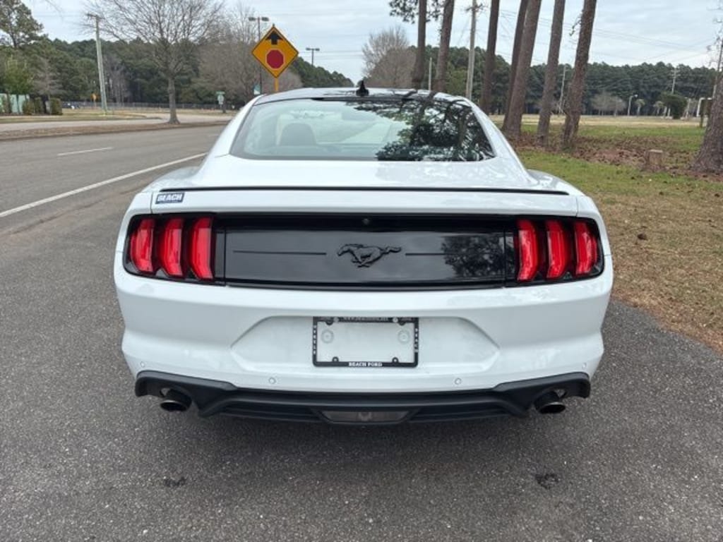 Used 2022 Ford Mustang Coupe