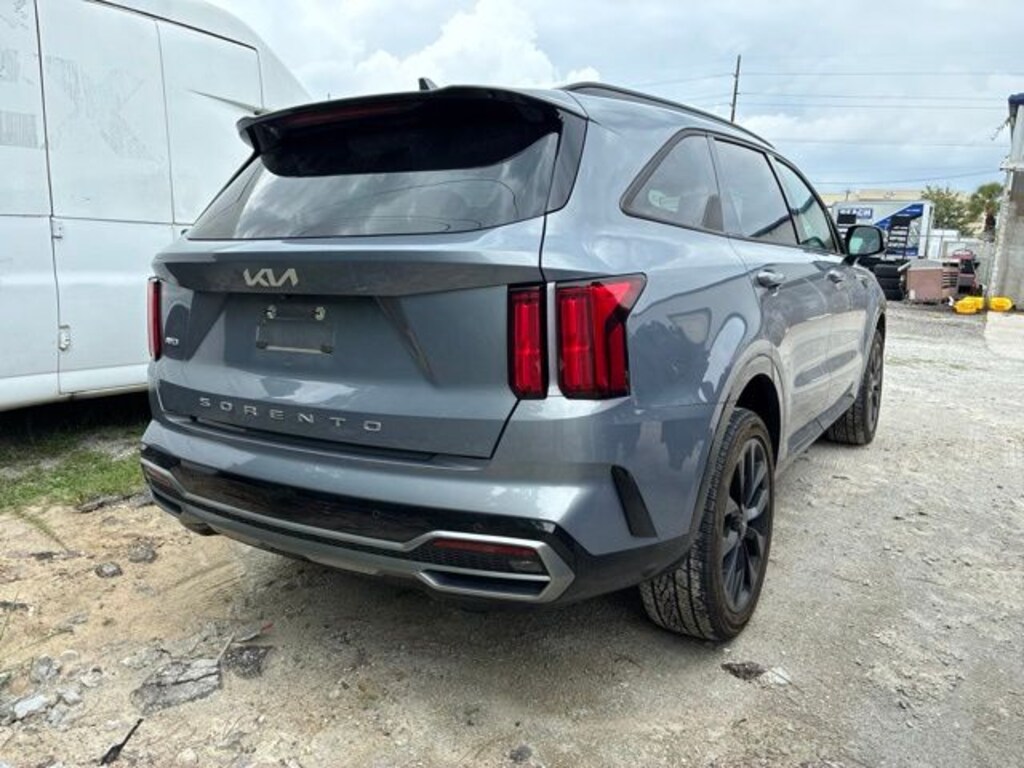 Used 2022 Kia Sorento SX SUV