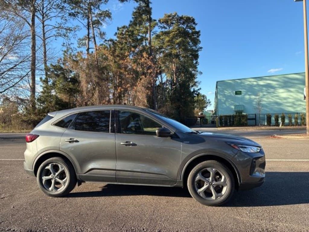 Used 2025 Ford Escape ST-Line SUV