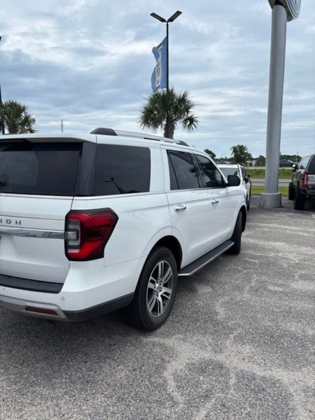 Used 2022 Ford Expedition Limited SUV