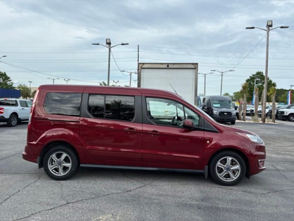 Used 2019 Ford Transit Connect Titanium w/Rear Liftgate Wagon Passenger Wagon LWB