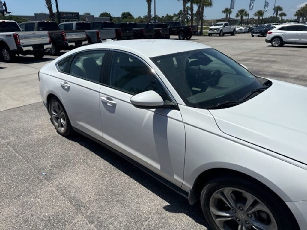 Used 2023 Honda Accord LX Sedan