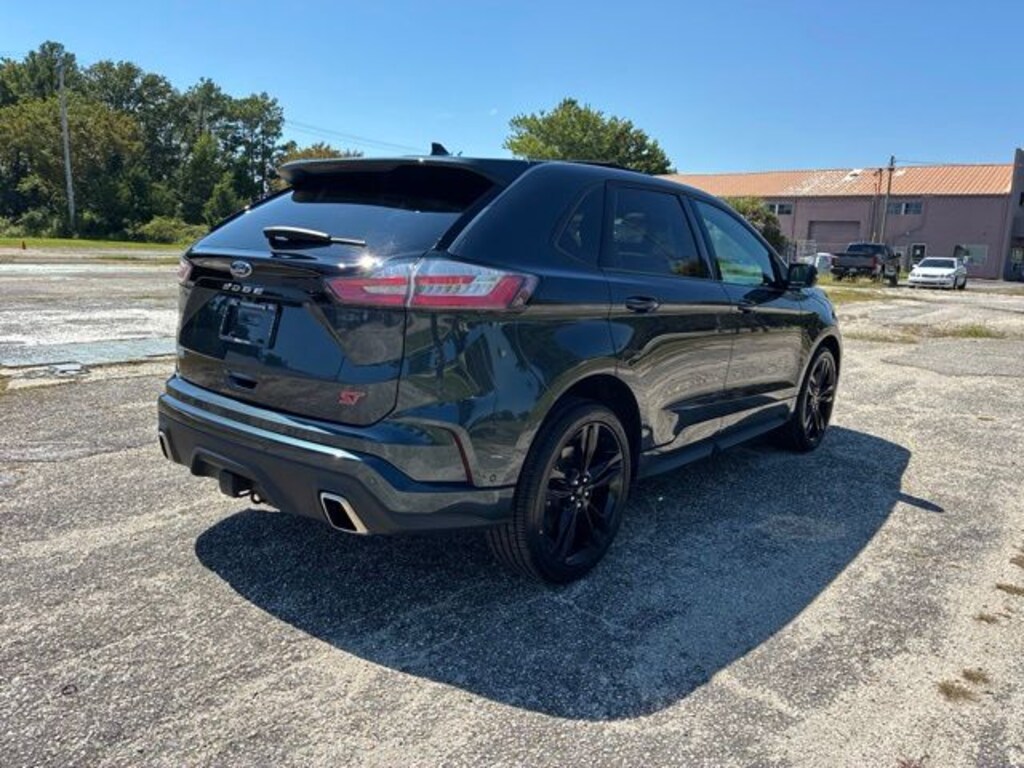 Used 2024 Ford Edge ST SUV