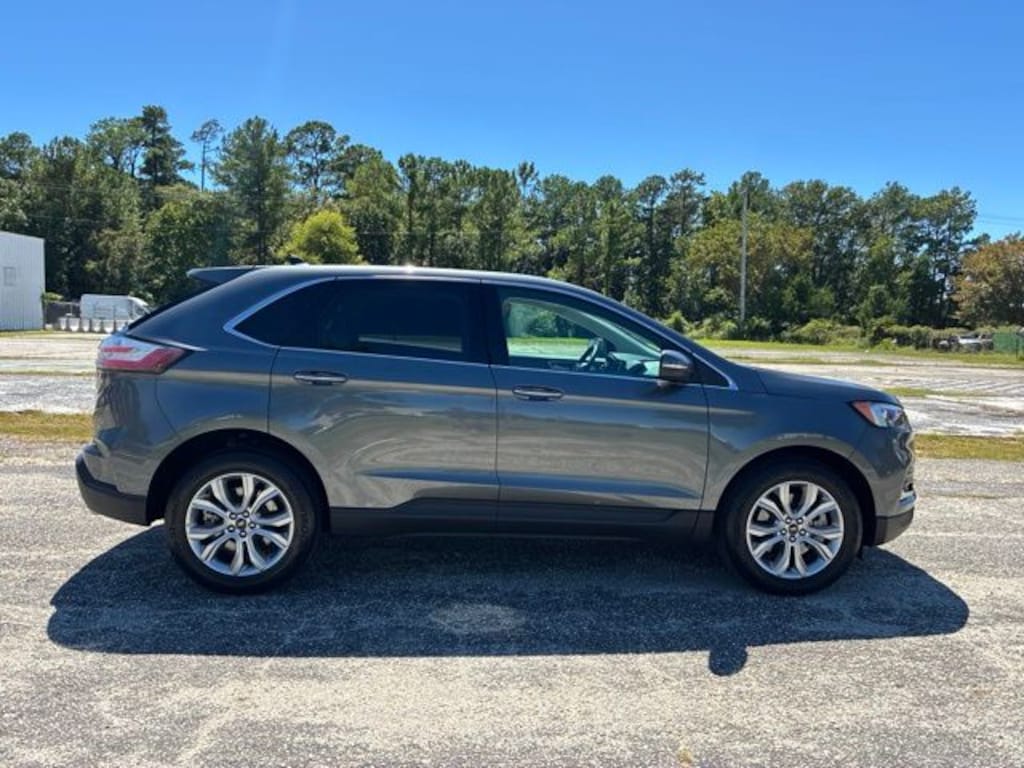 Used 2024 Ford Edge Titanium SUV