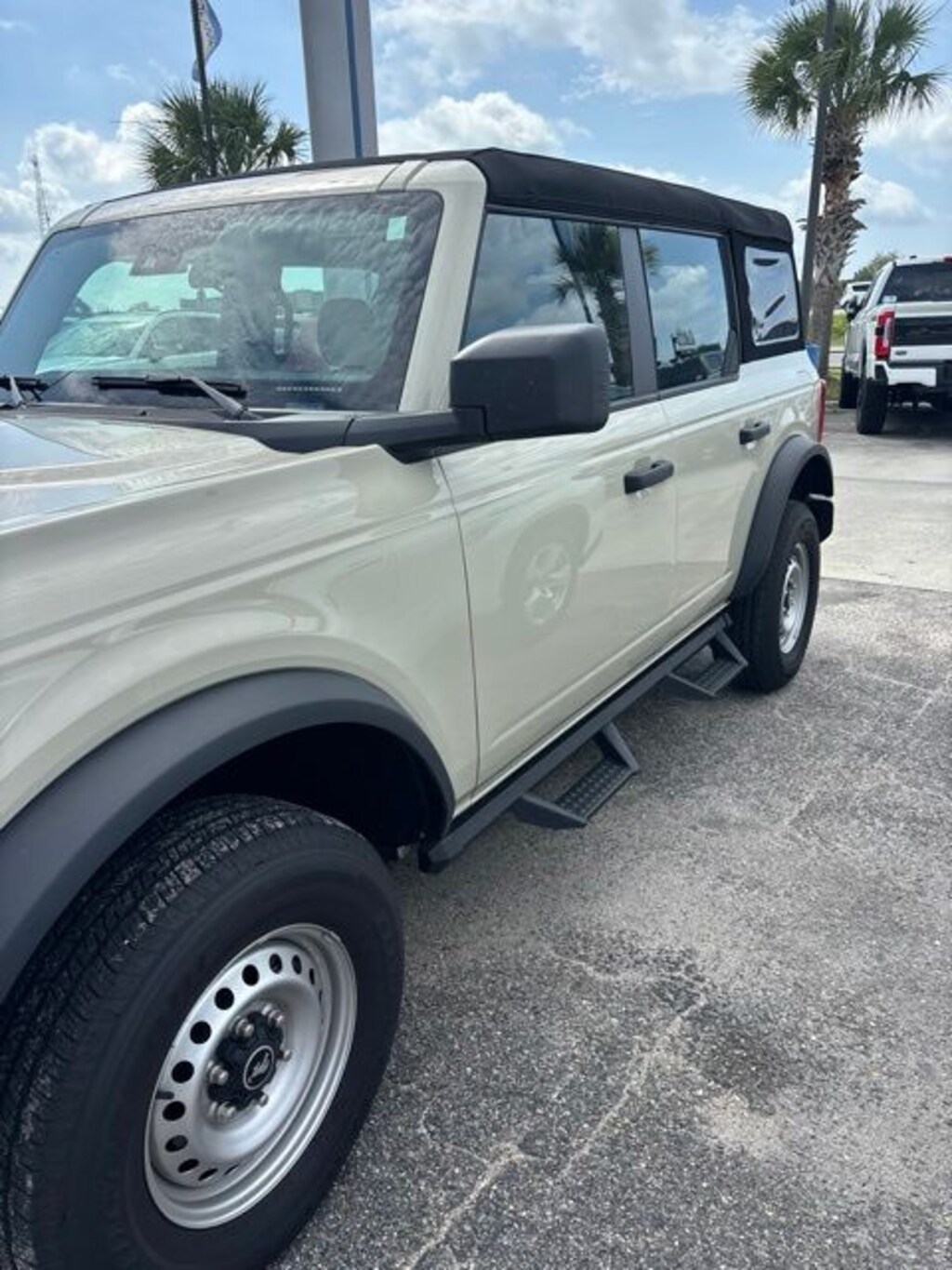 Used 2025 Ford Bronco Base SUV