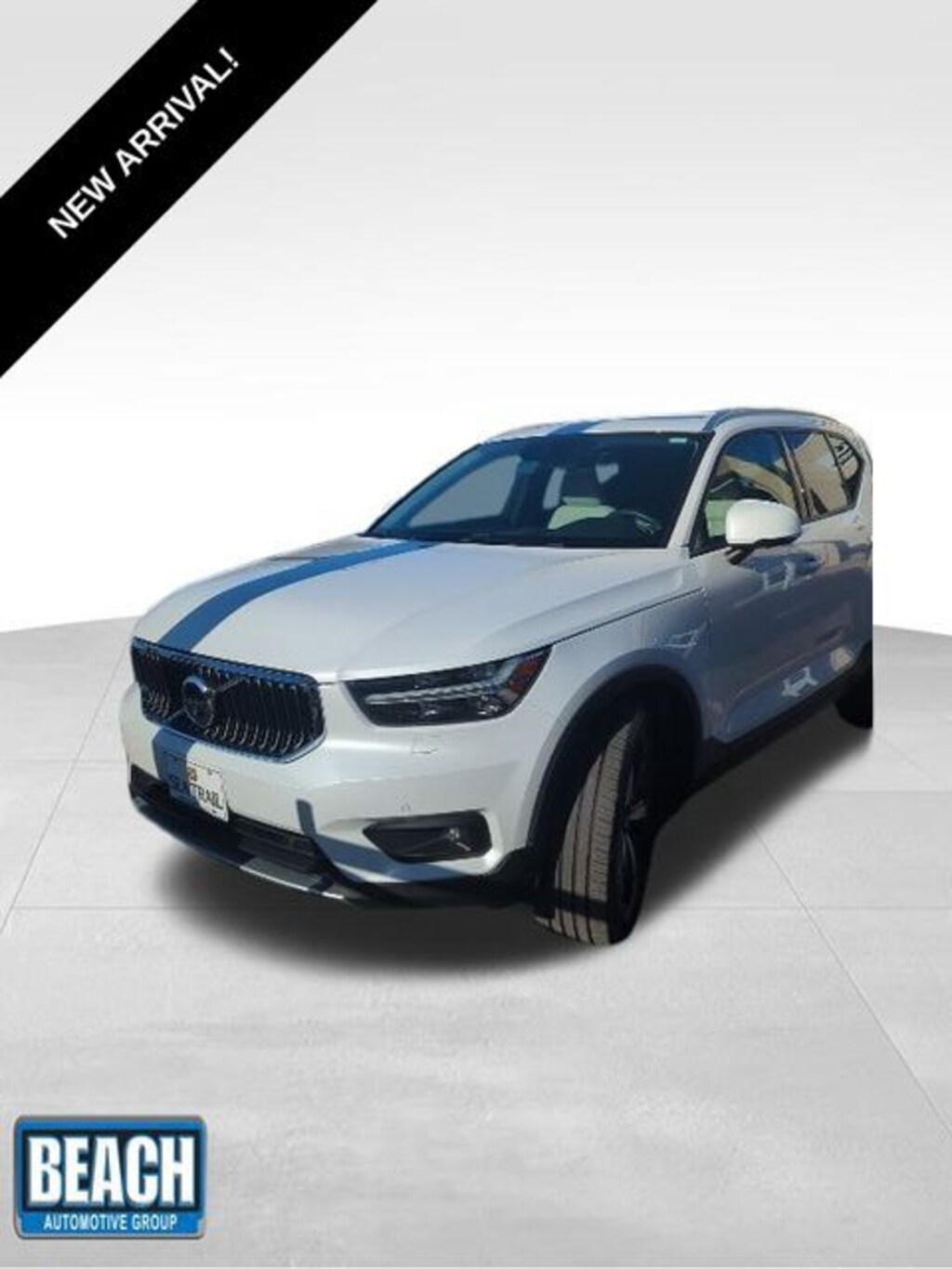 Used 2022 Volvo XC40 T5 AWD Momentum SUV
