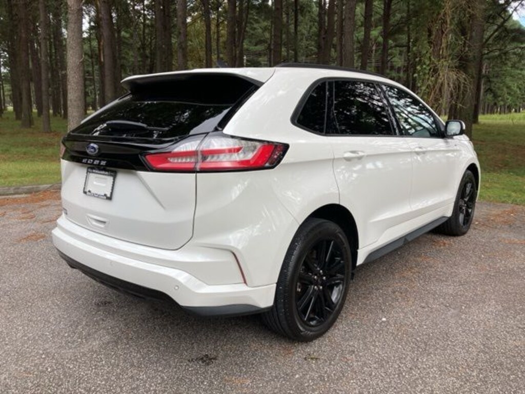 Used 2024 Ford Edge SUV