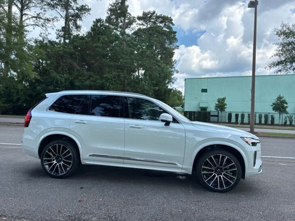 New 2026 Volvo XC90 B6 Plus 7-Seater SUV