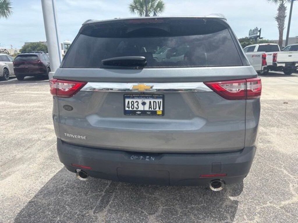 Used 2018 Chevrolet Traverse LS w/1LS SUV