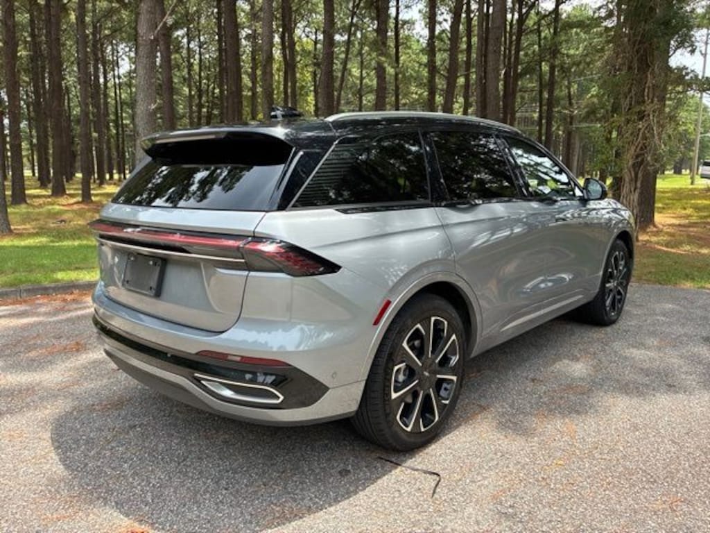 Used 2024 Lincoln Nautilus Reserve SUV