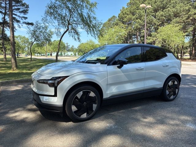 2026 Volvo EX30 Plus