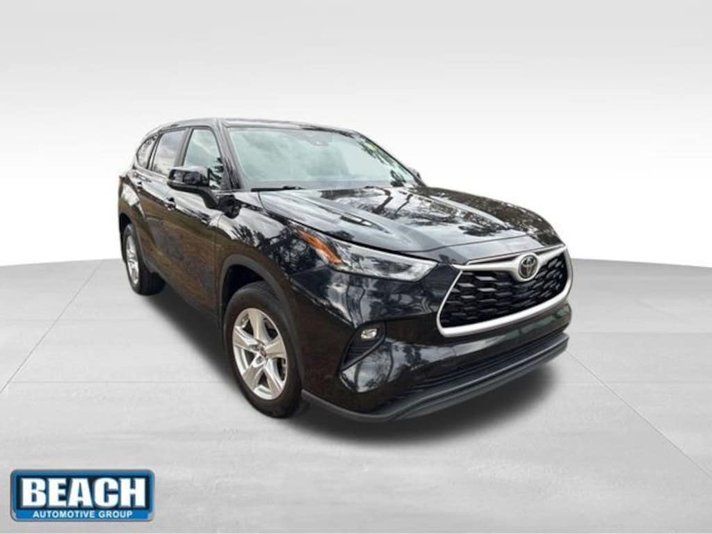 Used 2024 Toyota Highlander SUV
