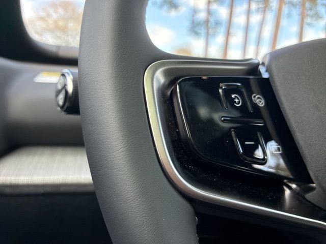 2026 Volvo EX30 Plus - Photo 29